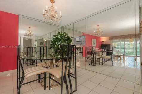 401 SE 3rd Street Dania Beach FL 33004