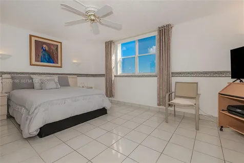 401 SE 3rd Street Dania Beach FL 33004