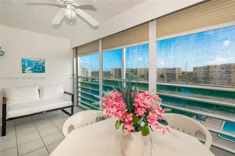 401 SE 3rd Street Dania Beach FL 33004