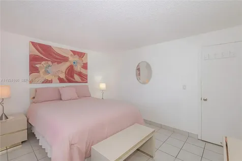 401 SE 3rd Street Dania Beach FL 33004