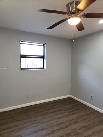 1710 SW 70th Way North Lauderdale FL 33068