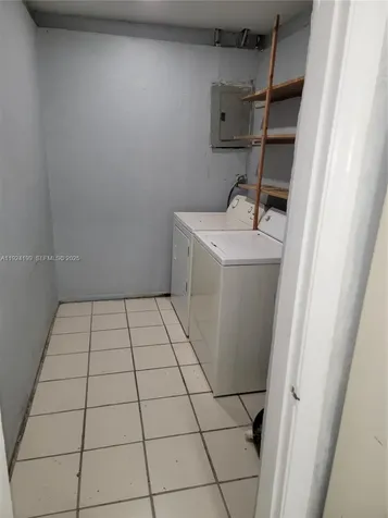 1710 SW 70th Way North Lauderdale FL 33068