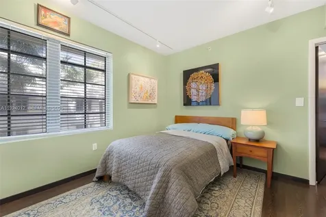 435 21st Street Miami Beach FL 33139