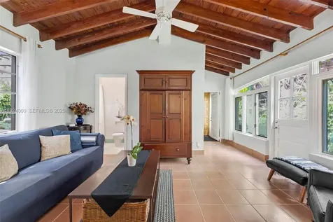 492 NE 55th Street Miami FL 33137