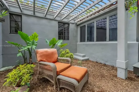 492 NE 55th Street Miami FL 33137