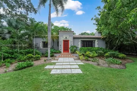 492 NE 55th Street Miami FL 33137