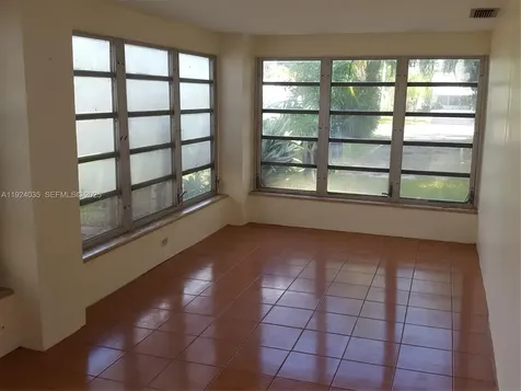 1870 NE 179th Street North Miami Beach FL 33162