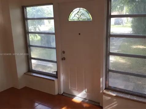 1870 NE 179th Street North Miami Beach FL 33162