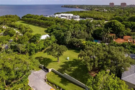 3400 S Moorings Way Coconut Grove FL 33133