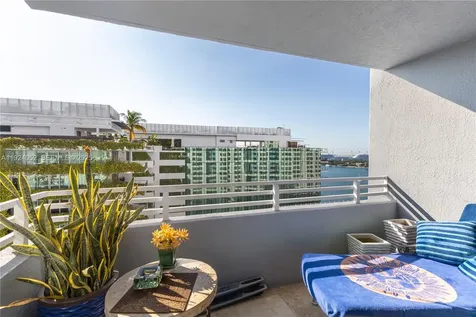 1330 West Avenue Miami Beach FL 33139