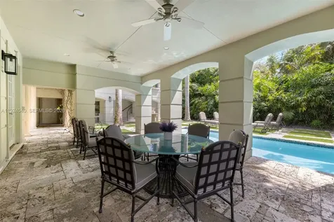 3460 S Moorings Way Miami FL 33133