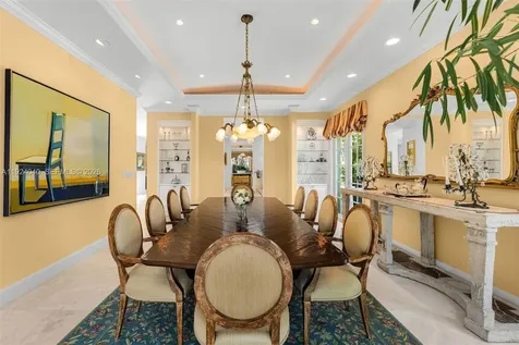 3460 S Moorings Way Miami FL 33133