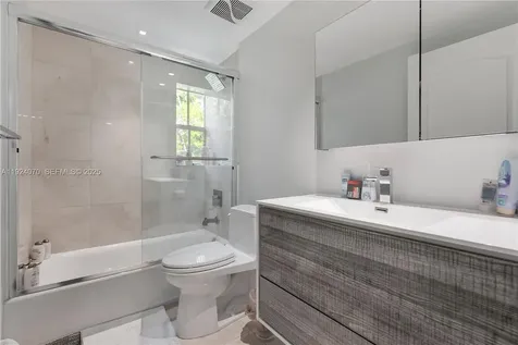 18460 NE 30th Avenue Aventura FL 33160