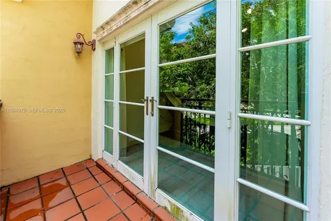 18460 NE 30th Avenue Aventura FL 33160
