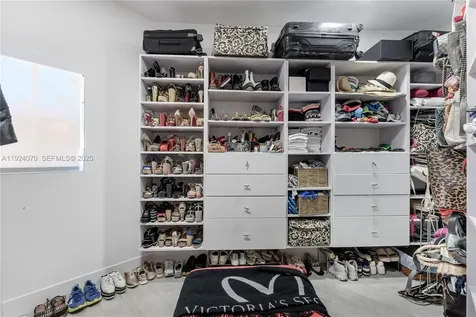 18460 NE 30th Avenue Aventura FL 33160