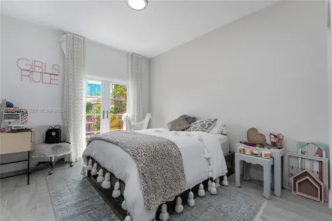 18460 NE 30th Avenue Aventura FL 33160