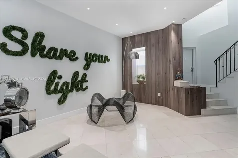 18460 NE 30th Avenue Aventura FL 33160