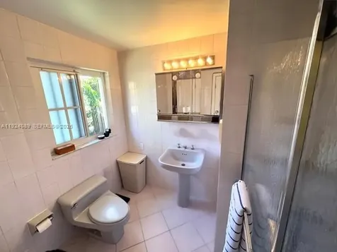 1558 Sevilla Avenue Coral Gables FL 33134