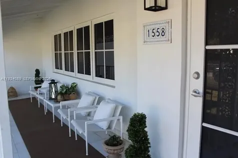 1558 Sevilla Avenue Coral Gables FL 33134