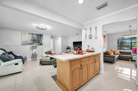 31 NW 133rd Place Miami FL 33182