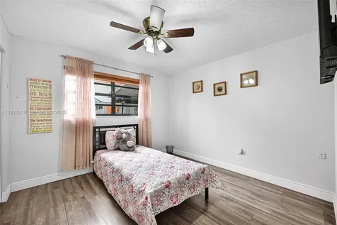 31 NW 133rd Place Miami FL 33182