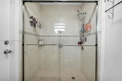 31 NW 133rd Place Miami FL 33182