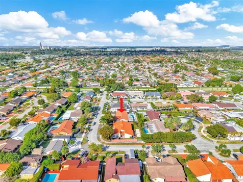 31 NW 133rd Place Miami FL 33182