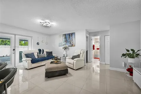 31 NW 133rd Place Miami FL 33182