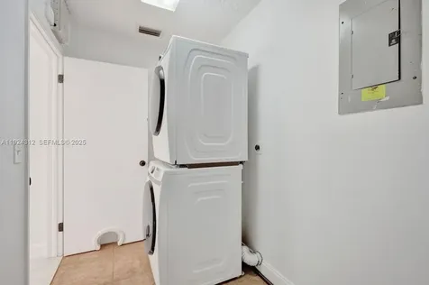 9 S Lakeshore Drive Hypoluxo FL 33462