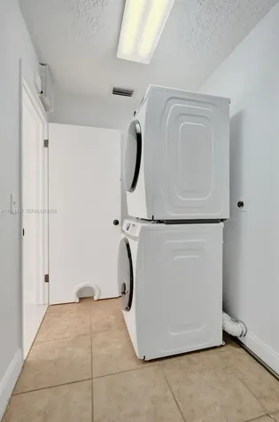 9 S Lakeshore Drive Hypoluxo FL 33462