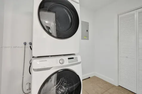 9 S Lakeshore Drive Hypoluxo FL 33462