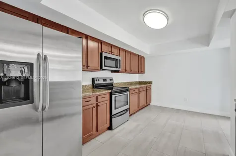 9 S Lakeshore Drive Hypoluxo FL 33462