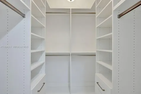 9 S Lakeshore Drive Hypoluxo FL 33462