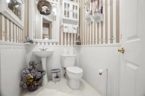 6569 Jog Estates Lane Boynton Beach FL 33437