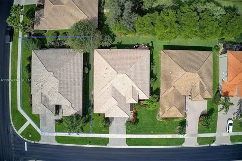 6569 Jog Estates Lane Boynton Beach FL 33437