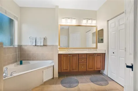 20615 SW 89th Avenue Cutler Bay FL 33189