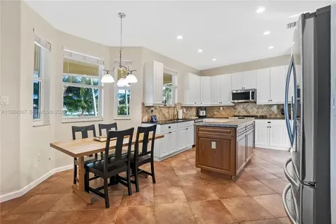 20615 SW 89th Avenue Cutler Bay FL 33189
