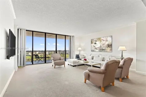 19500 Turnberry Way Aventura FL 33180