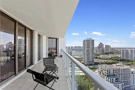 19500 Turnberry Way Aventura FL 33180