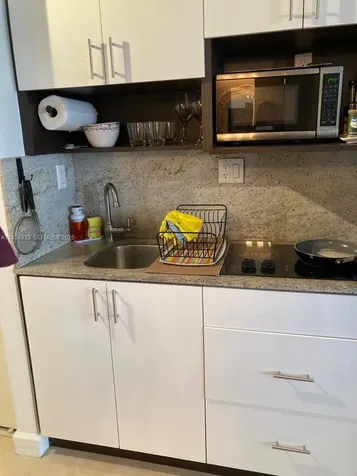 19201 Collins Avenue Sunny Isles Beach FL 33160