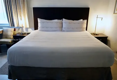 19201 Collins Avenue Sunny Isles Beach FL 33160