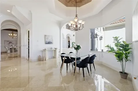 3308 Islewood Avenue Weston FL 33332