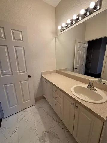 6533 Catalina Lane Tamarac FL 33321