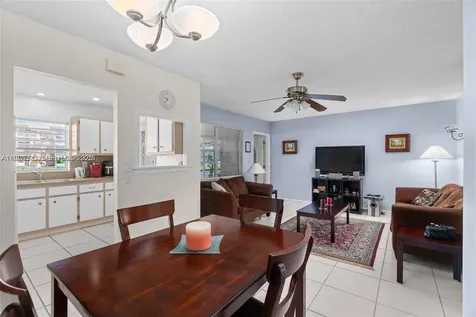 5300 Washington Street Hollywood FL 33021