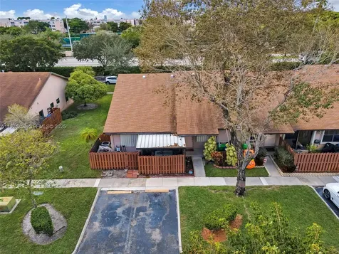 2682 N Nob Hill Road Sunrise FL 33322