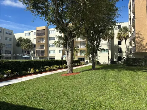 14250 SW 62nd Street Miami FL 33183