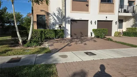 21380 NE 2nd Court Miami FL 33179