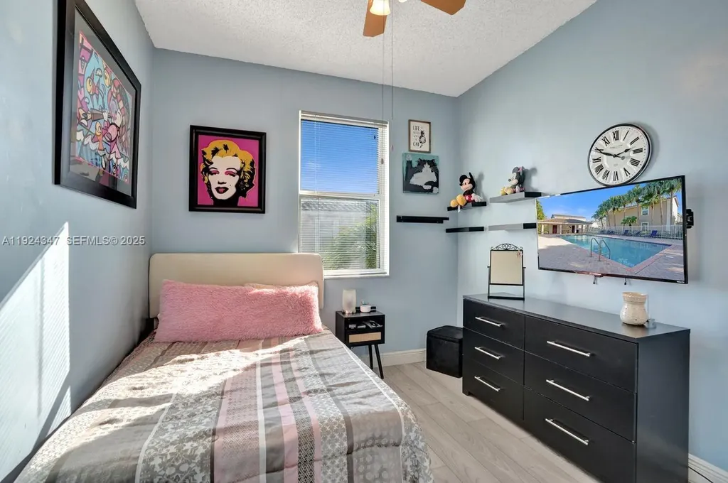 10529 NW 57th Court Coral Springs FL 33076