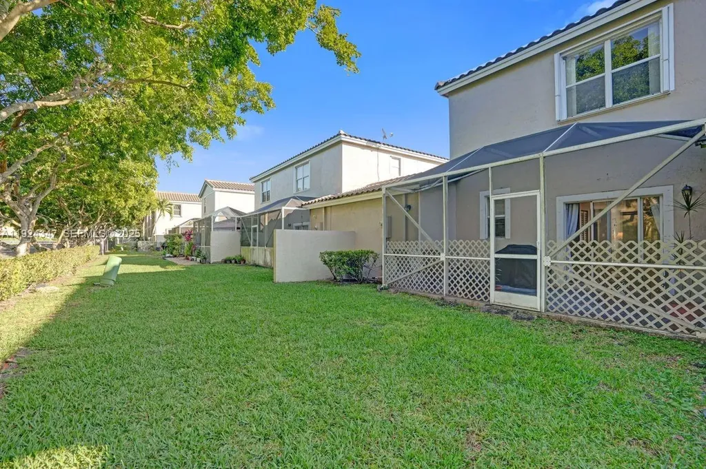 10529 NW 57th Court Coral Springs FL 33076