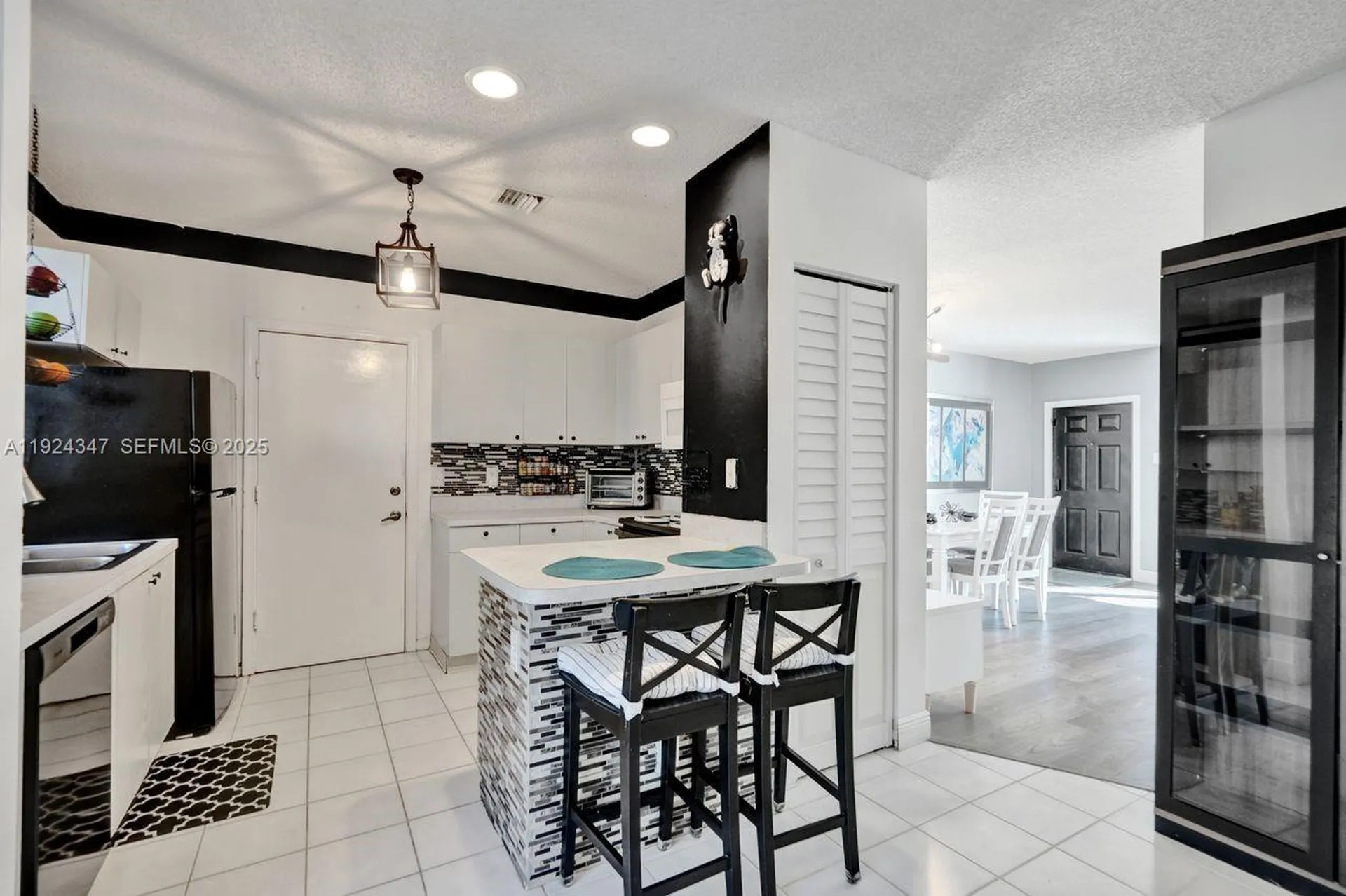 10529 NW 57th Court Coral Springs FL 33076